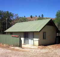 Willow Springs Jackeroo's Cottage - Accommodation in Brisbane
