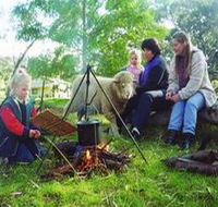 Sleepy Hollow Farm Cottage - Accommodation in Brisbane