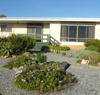 Oaklands Beach House - Accommodation in Brisbane
