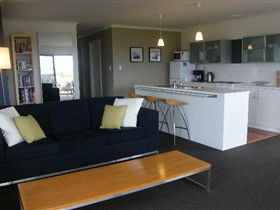 Coorong Waterfront Retreat - Accommodation in Brisbane 0