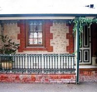 The Lion Cottage - Accommodation in Brisbane