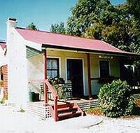 Trinity Cottage - Accommodation in Brisbane