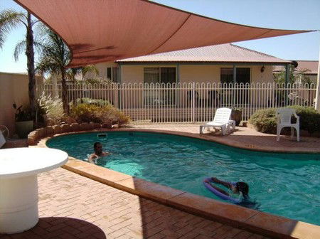 The Mac's Beachfront Villas - Accommodation in Brisbane 2