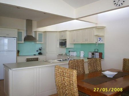 Birubi Holiday Homes - Accommodation in Brisbane 4