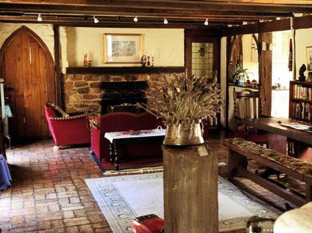 Wuthering Heights - Bronte Manor - Accommodation in Brisbane 2