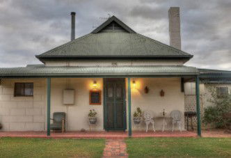 Dunalan Cottage - Accommodation in Brisbane 1