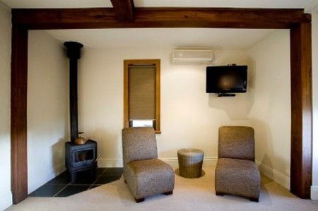 Whistler Farm - Accommodation in Brisbane 1