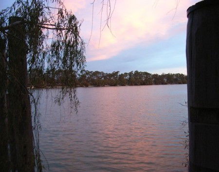 Mannum Caravan Park Cabins - Accommodation in Brisbane 3