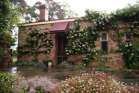 The Heritage Garden - Accommodation in Brisbane 1