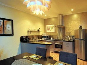 Riverview Rise Retreats - Accommodation in Brisbane 6