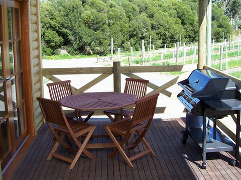 McLaren Ridge 3 - McLaren Ridge Log Cabins - Accommodation in Brisbane 0