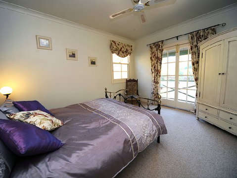 St Helens - The Pavilion - Accommodation in Brisbane 2
