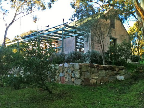 St Helens Cottages- Coach House - Accommodation in Brisbane 7