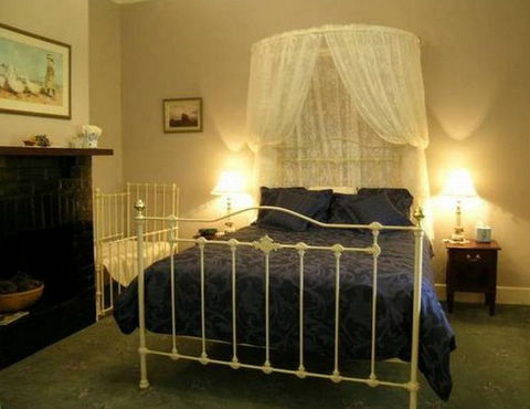 Linfield Cottage - Accommodation in Brisbane 4
