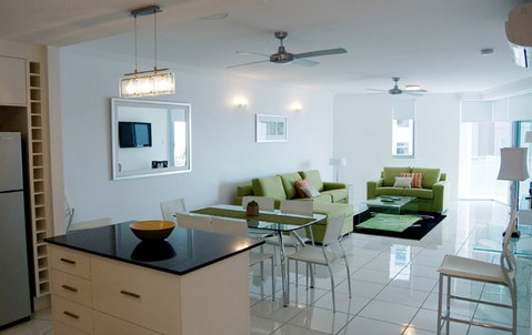 Vision Cairns Esplanade - Accommodation in Brisbane 0