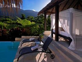 Executive Retreats - Shangri-La - Accommodation in Brisbane 0