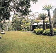 Tullah Lakeside Lodge - Accommodation in Brisbane