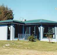 Homelea Accommodation Spa Cottage and Apartments - Accommodation in Brisbane
