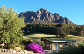 Silver Ridge Retreat - Accommodation in Brisbane 0