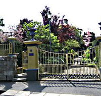 Corinda's Cottages - Accommodation in Brisbane