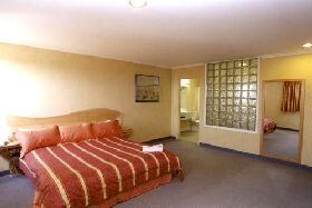 Lighthouse Hotel - Accommodation in Brisbane 0