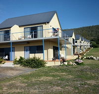 Diamond Island Resort - Beachfront Villas - Accommodation in Brisbane
