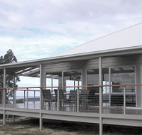 Resolution Vineyard House - Accommodation in Brisbane