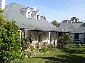 Orford's Sanda House B&B - Accommodation in Brisbane 0