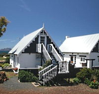 Lester Cottages Complex - Accommodation in Brisbane