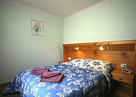 Silver Ridge Retreat - Accommodation in Brisbane 3