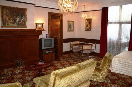 Mayfair Motel On Cavell - Accommodation in Brisbane 5