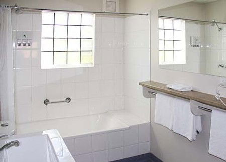 Leisure Inn Woolmers Inn - Accommodation in Brisbane 2