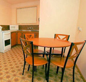 Glasgow Lodge - Accommodation in Brisbane 5