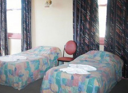 Formby Hotel - Accommodation in Brisbane 1