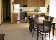 Sheffield Pioneer Holiday Units - Accommodation in Brisbane 2