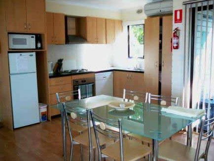 Davey Place Town Houses - Accommodation in Brisbane 3