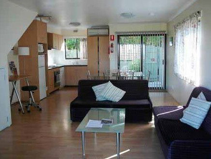 Davey Place Town Houses - Accommodation in Brisbane 4