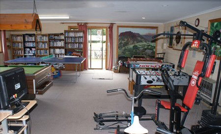 AAA Granary Accommodation - The Last Resort - Accommodation in Brisbane 1