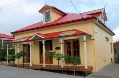Quayside Cottages - Accommodation in Brisbane 3