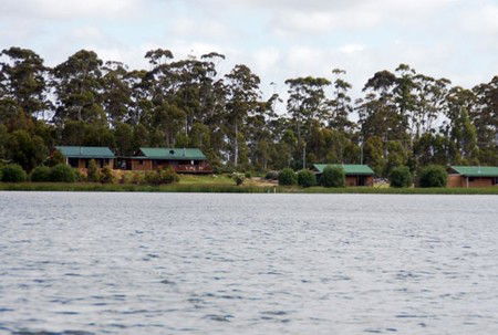 Lake Yalleena Holiday Cabins - Accommodation in Brisbane 1