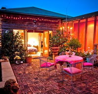 At Eleven La Petite Maison - Accommodation in Brisbane