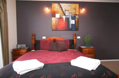 Oakley Place Townhouse - Tasmanian Short Stays - Accommodation in Brisbane 4