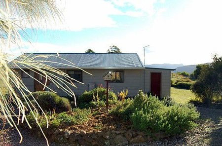 Engadine Cottage - Accommodation in Brisbane 1
