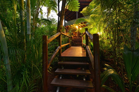 Wait A While Retreat - Accommodation in Brisbane 2