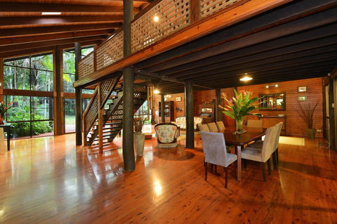 Wait A While Retreat - Accommodation in Brisbane 6