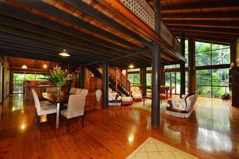 Wait A While Retreat - Accommodation in Brisbane 8