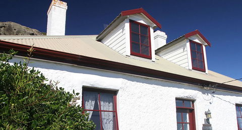 Captains Cottage - Accommodation in Brisbane 4