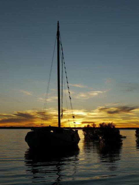 Rainbow Waters Holiday Park - Accommodation in Brisbane 0