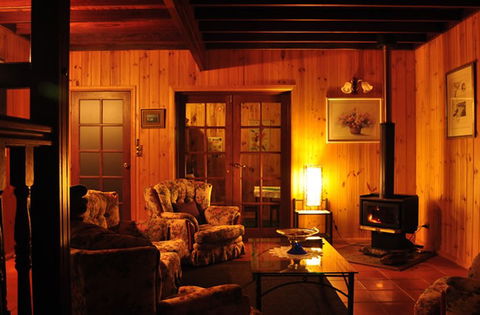 Peppertree Cottage Boutique Bed And Breakfast - Accommodation in Brisbane 3