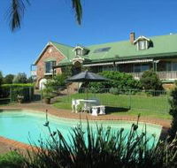 The Lodge - Far Meadow - Accommodation in Brisbane